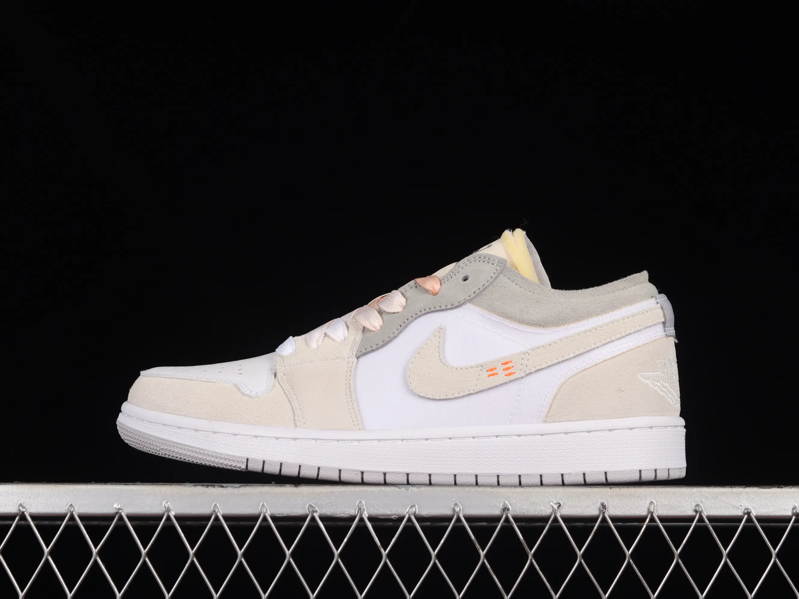 All categories Air Jordan Jordan series basketball shoes Air Jordan 1 Low Air Jordan 1 Low "White and Phantom" AJ1 Joe 1 off-white retro cultural leisure sports sneakers DN1635-100